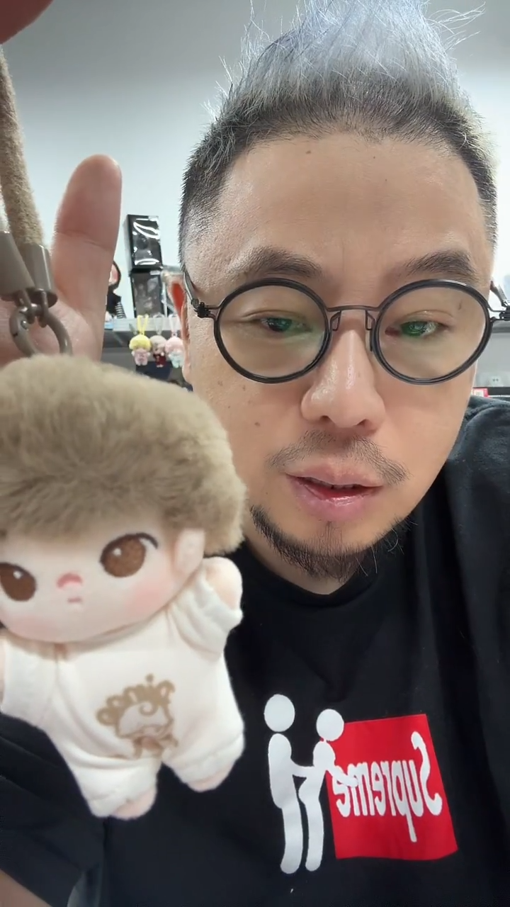 傻大儿特调咖啡白衣服一个小挂件