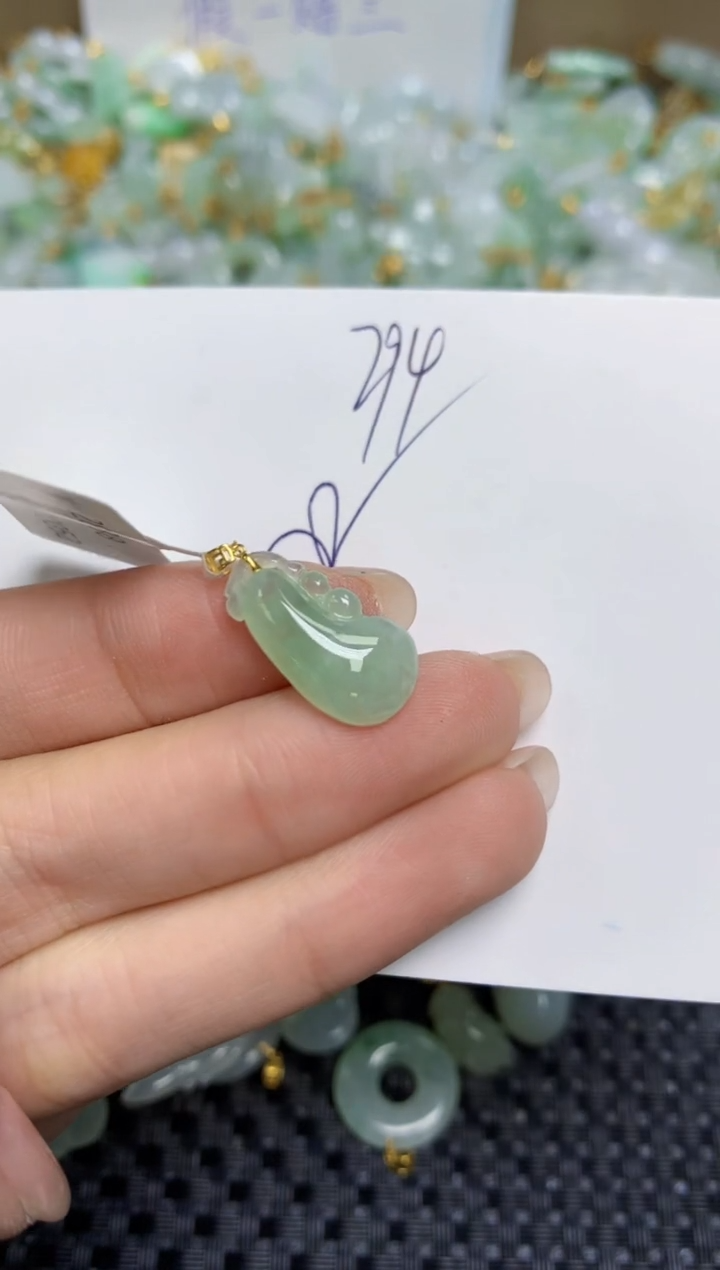 【闪购商品】翡翠颈饰18K金镶嵌天然缅甸A货翡翠