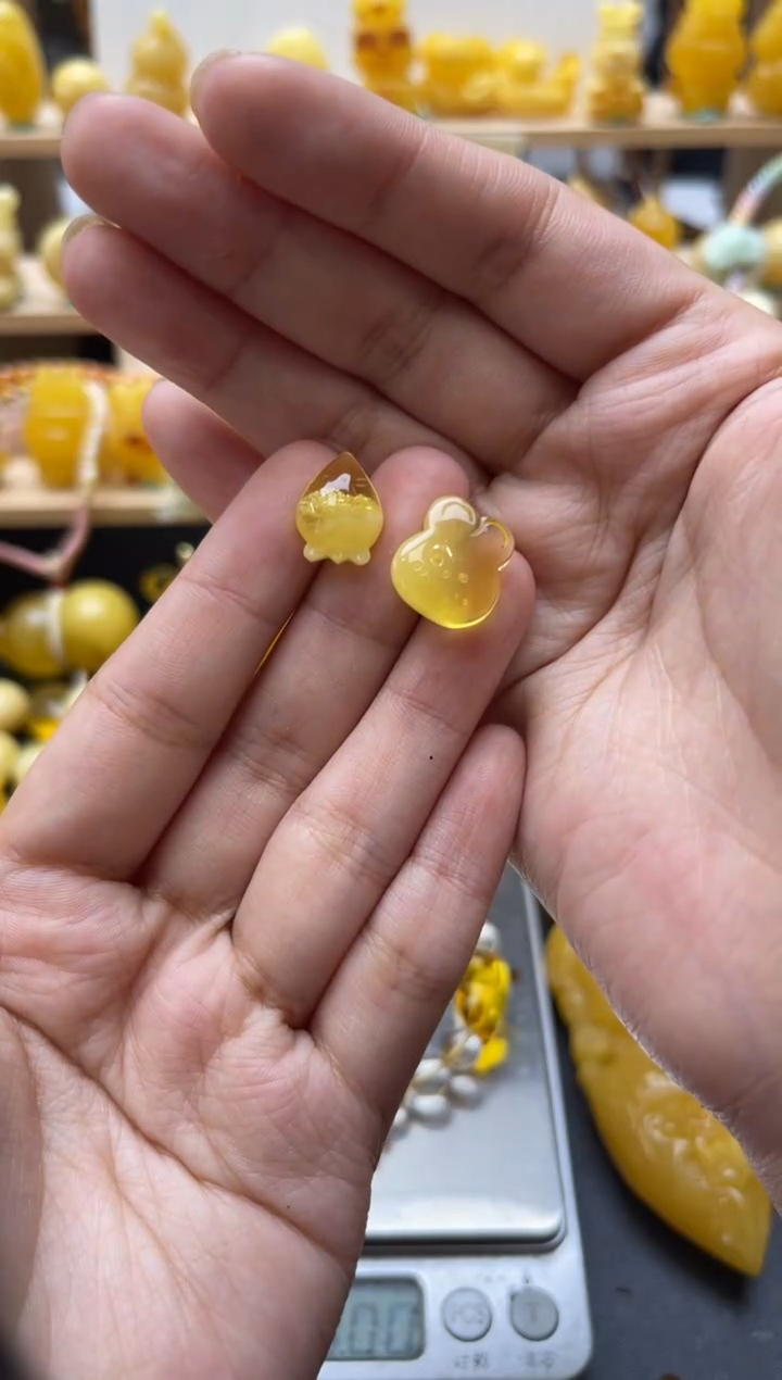 琥珀未镶嵌珠宝奇石094琥珀蜜蜡微瑕