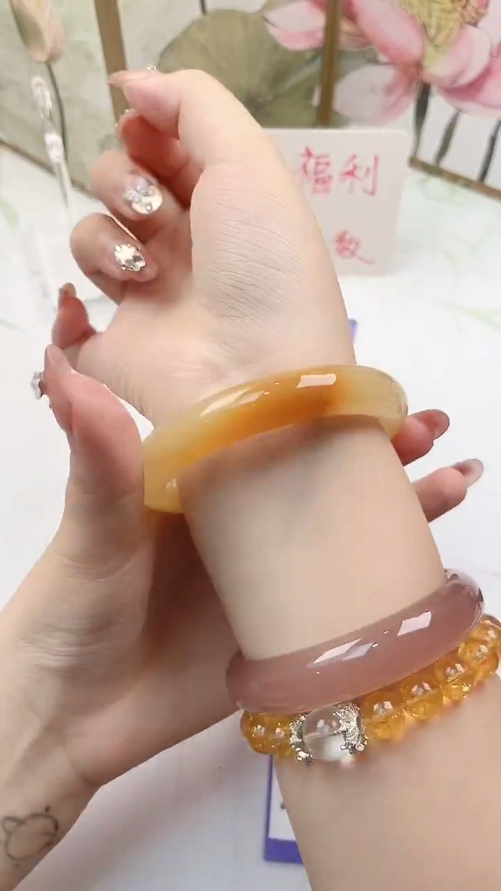 石英质玉手镯未镶嵌X175微色差59.1mm