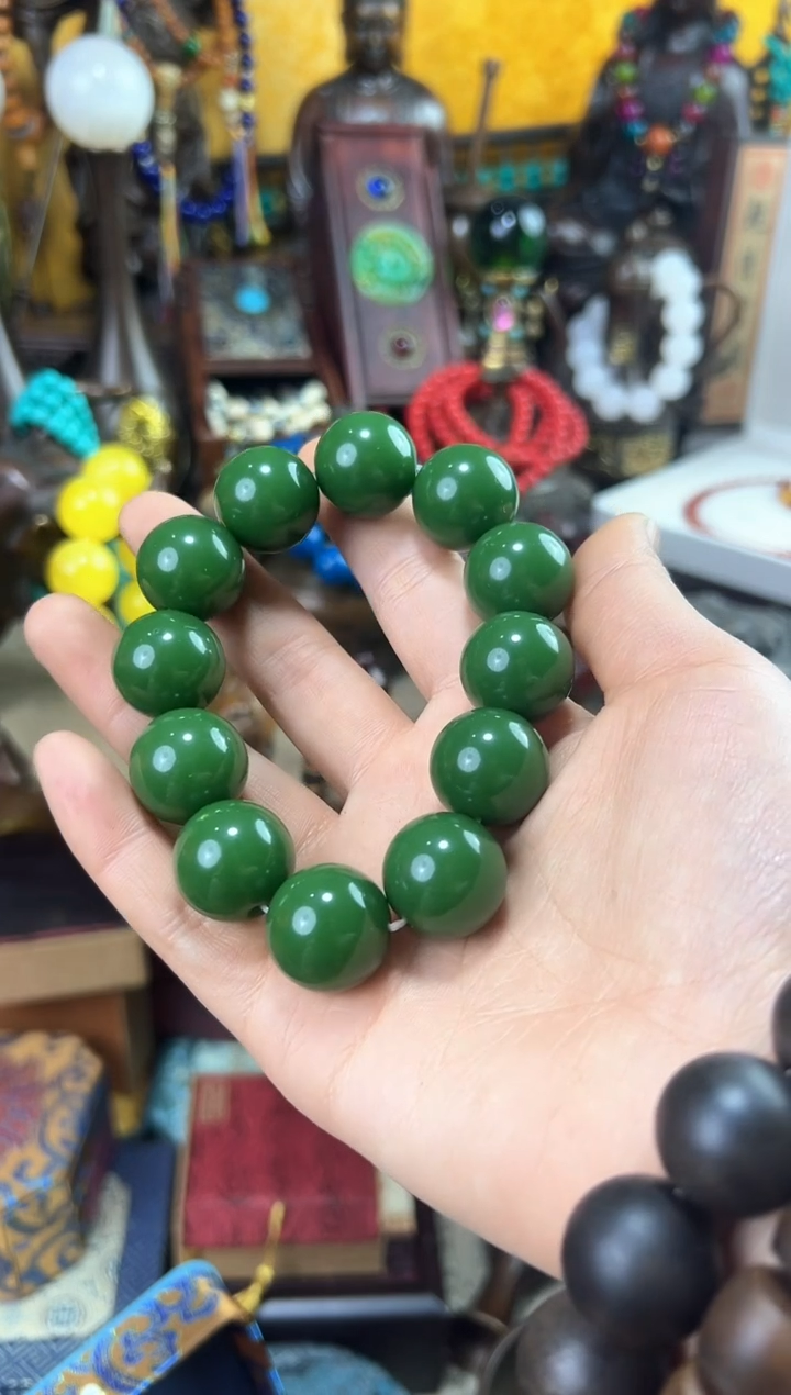 【闪购商品】和田玉（糖玉）挂件未镶嵌猪妹精品专属链接