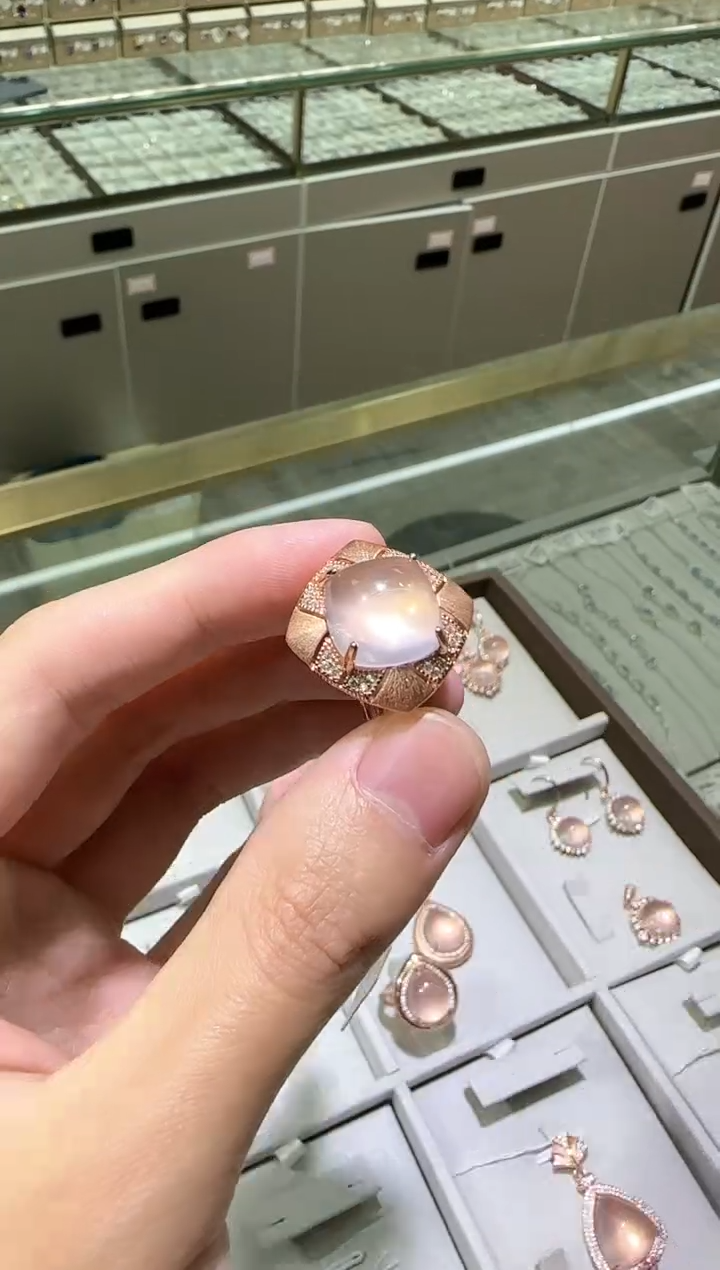 【闪购商品】芙蓉石戒指银S925镶嵌14mm星光粉水晶
