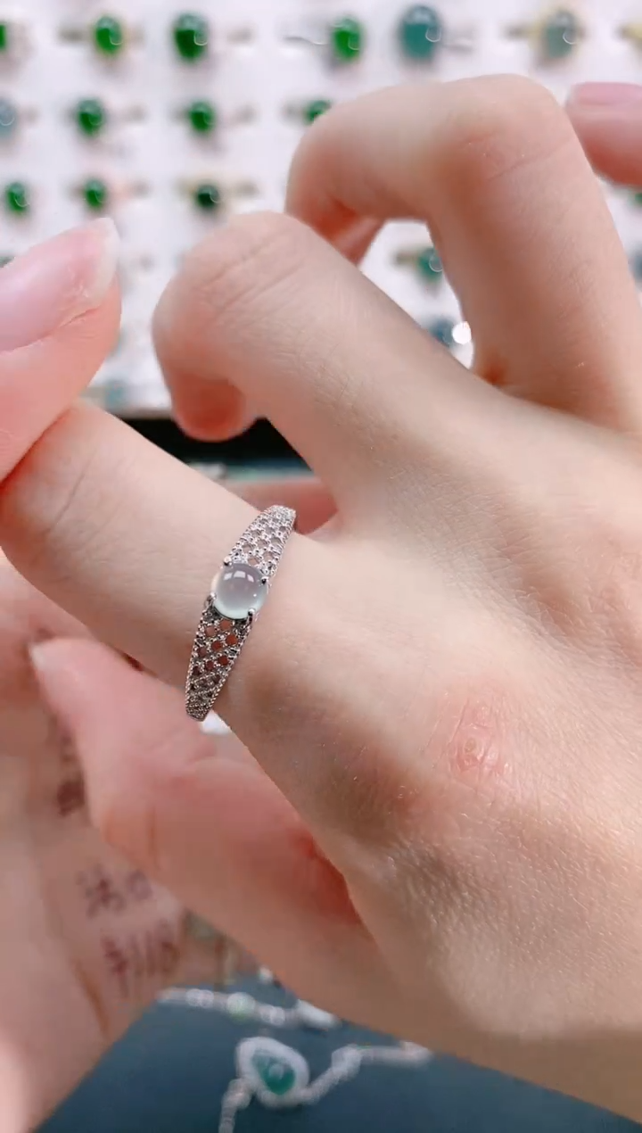 【闪购商品】翡翠戒指银S925镶嵌天然翡翠