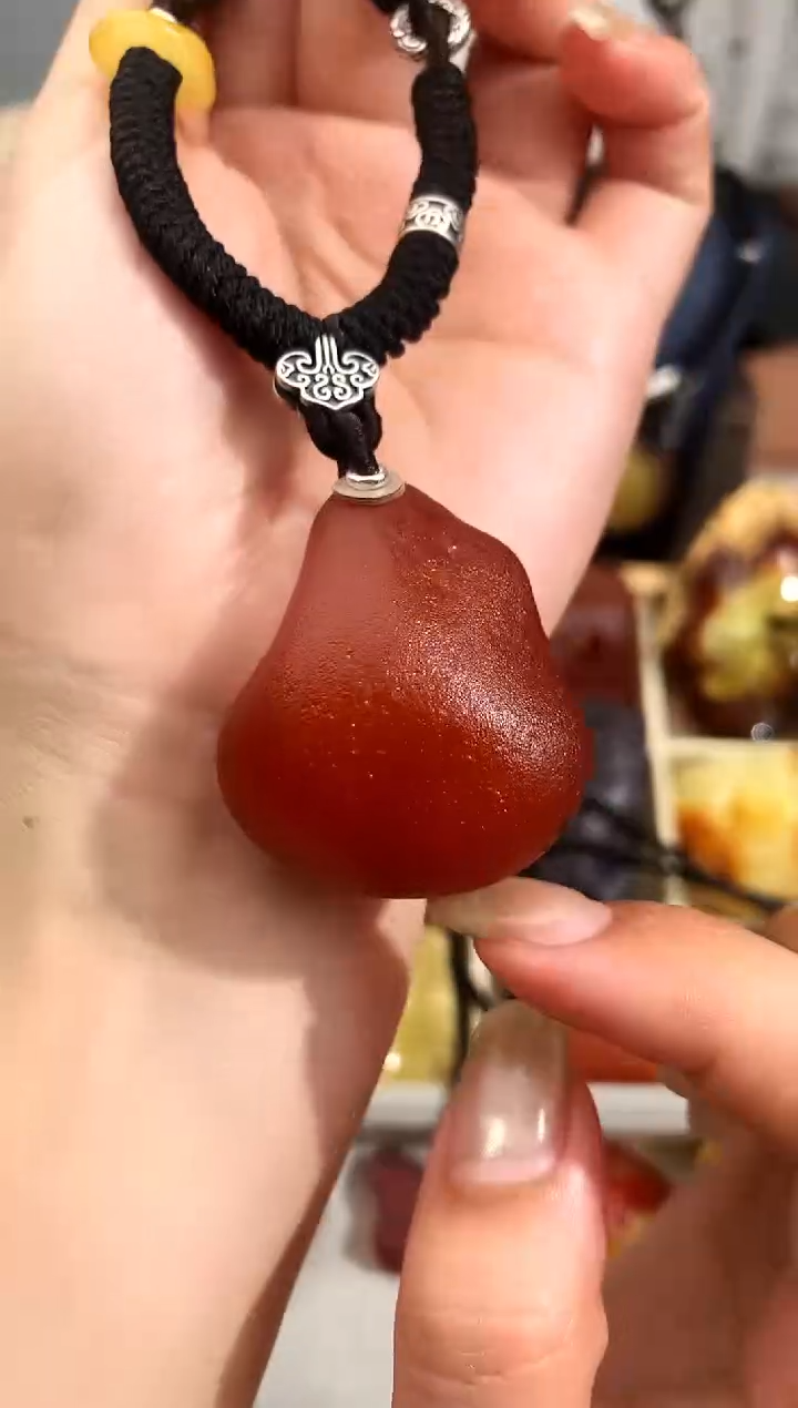 【闪购商品】蜜蜡裸石未镶嵌似玉