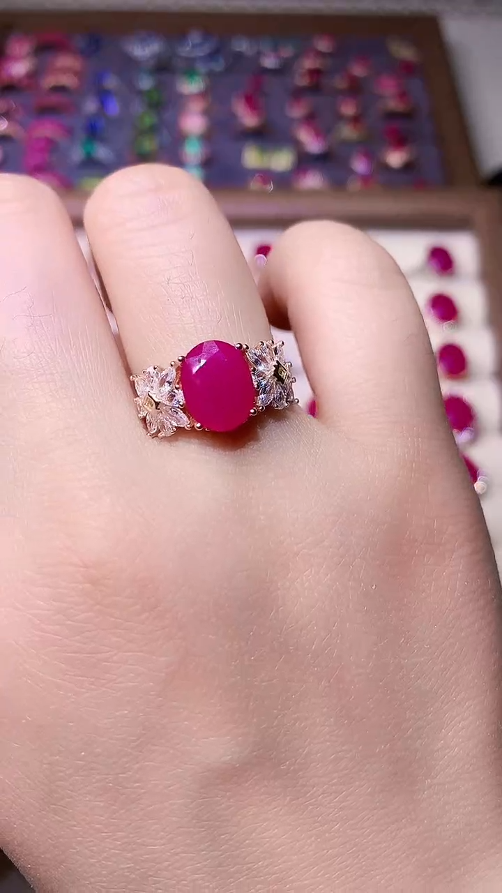 【闪购商品】红宝石戒指银S925镶嵌...