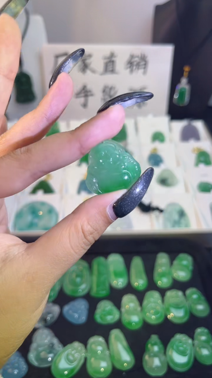 【闪购商品】翡翠手串未镶嵌翡翠颈饰未镶嵌天然翡翠吊坠