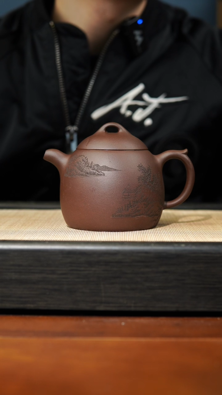 【闪购商品】紫砂茶壶老紫泥300cc秦权