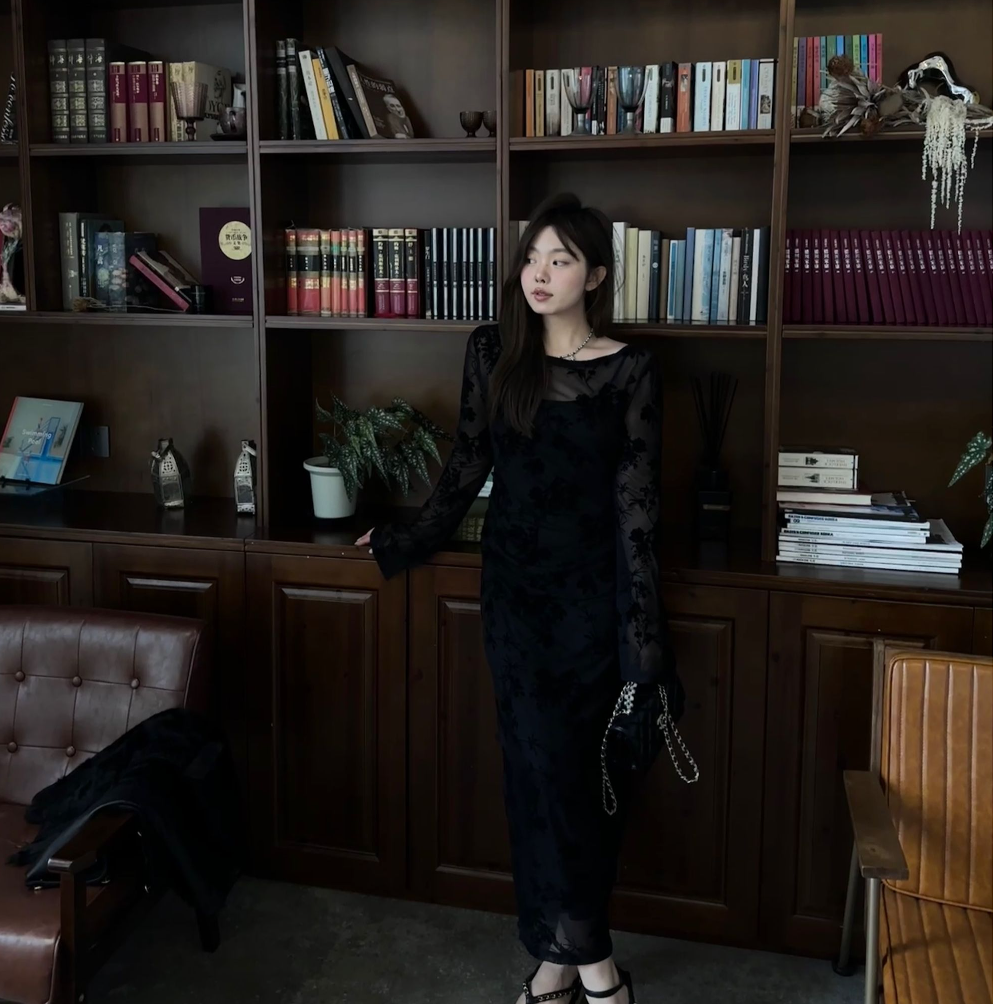 晶咕【夜阑】时尚百搭设计师千金风高级圆领法式连衣裙