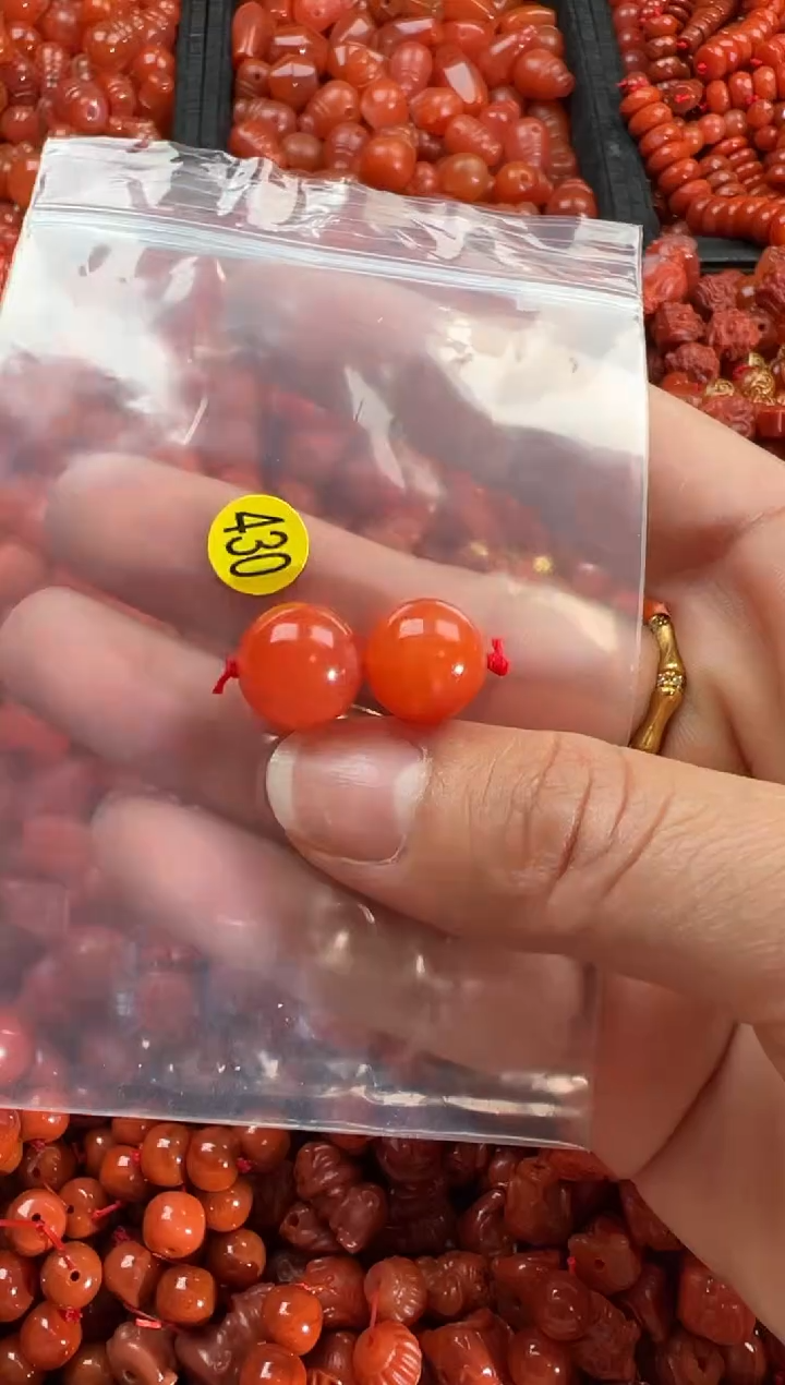【闪购商品】南红玛瑙颈饰未镶嵌1