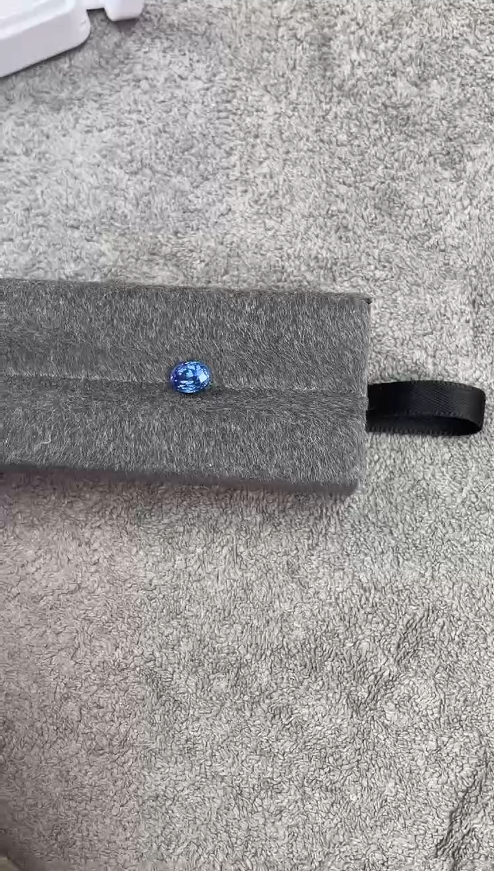 【闪购商品】蓝宝石裸石未镶嵌1.776ct   