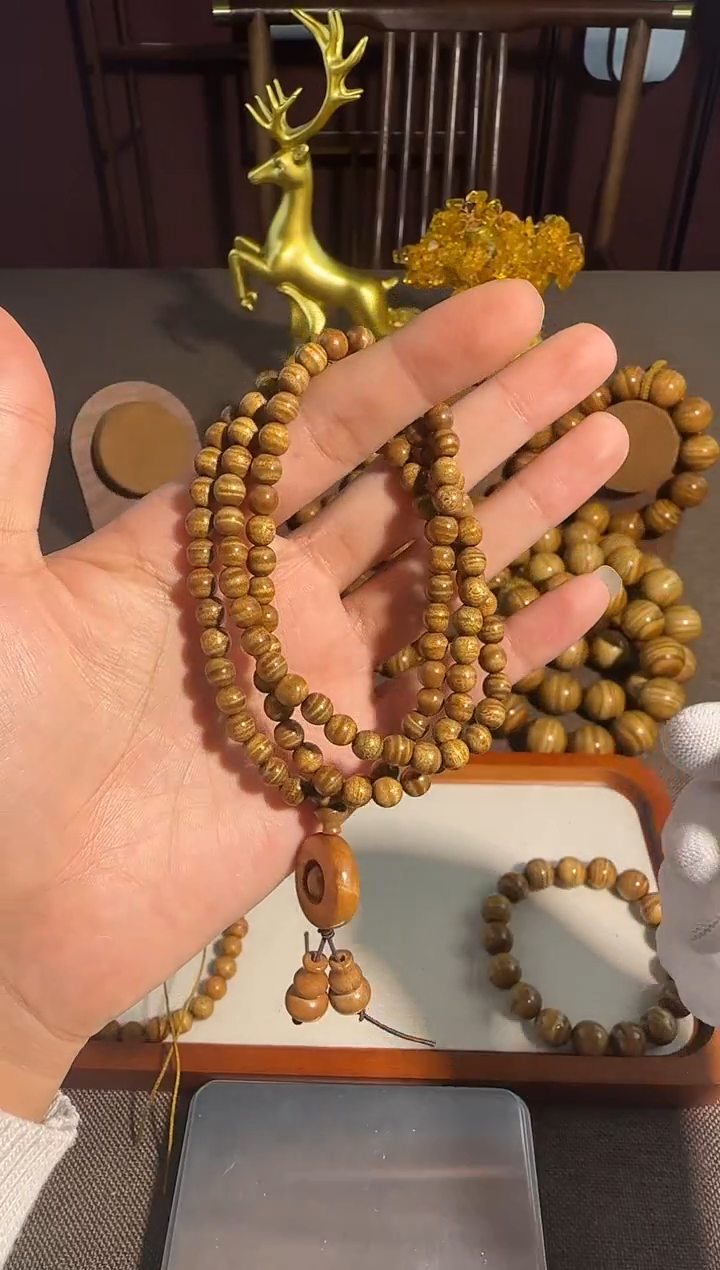 手串/手链楠木（金丝楠）108*0.6金丝楠