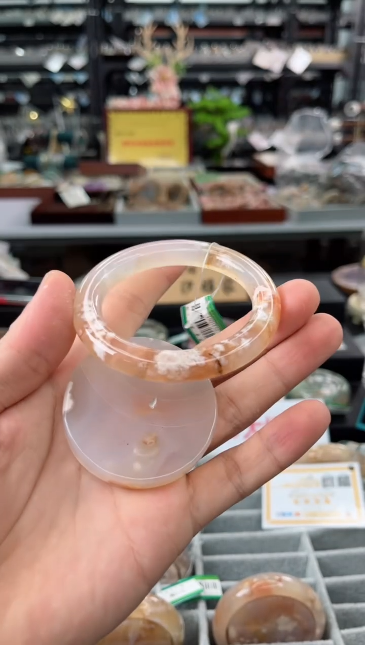 【闪购商品】石英质玉手镯未镶嵌53圈口（赠品镯心）3931061