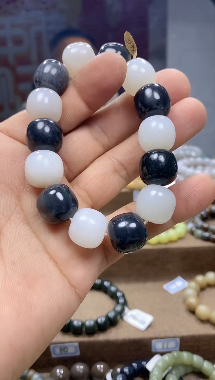 【闪购商品】和田玉手串未镶嵌，