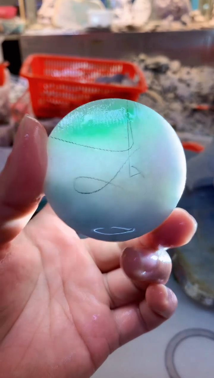 翡翠挂件未镶嵌0朗0翡翠珠宝481