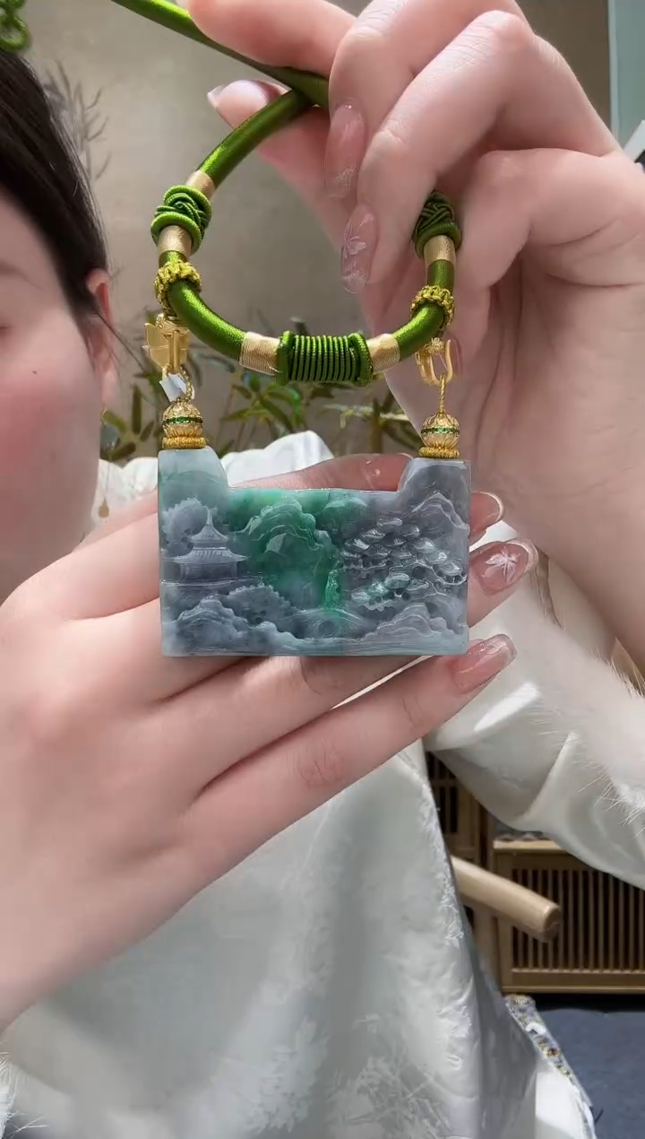 【闪购商品】翡翠颈饰未镶嵌吊坠