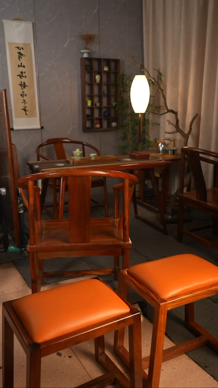 木（非红木类）进口款A417黑金檀圈椅+软包凳