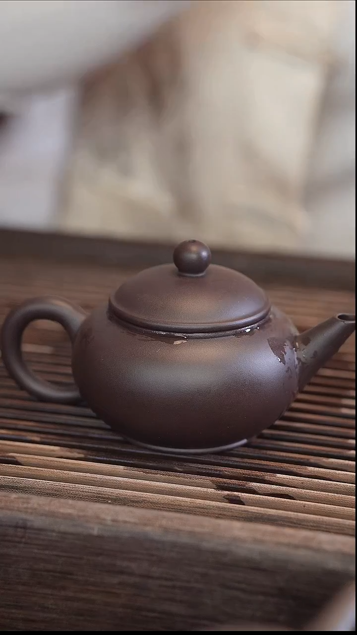 茶壶紫砂水平 蓝莲花 半手工 160cc