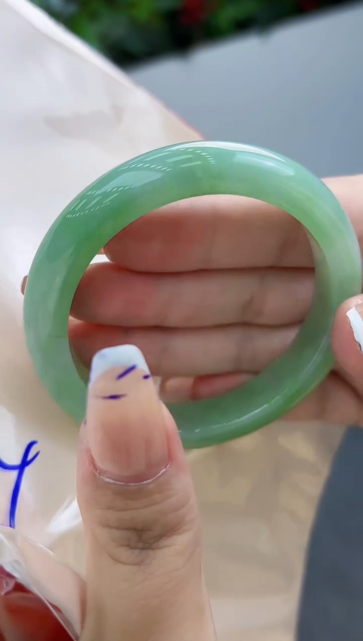 【闪购商品】翡翠手镯未镶嵌翡翠手镯