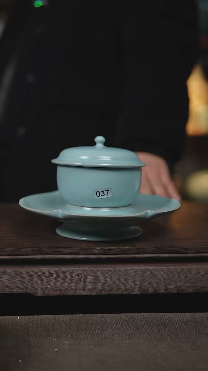 【闪购商品】杯仿古宋臻臻纯手工炖盅套组037