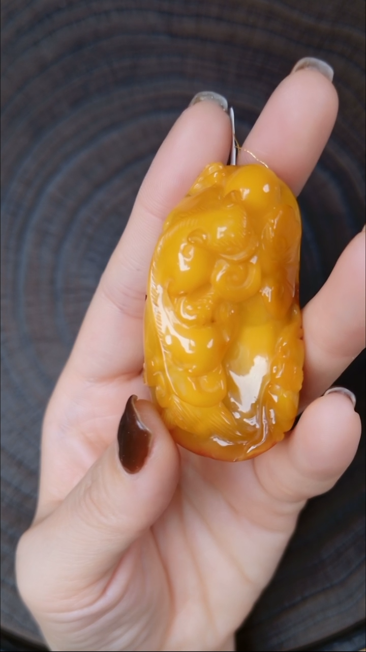 蜜蜡颈饰未镶嵌吊坠