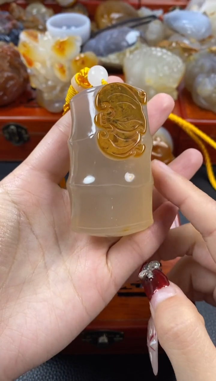 【闪购商品】玛瑙/玉髓手把未镶嵌00
