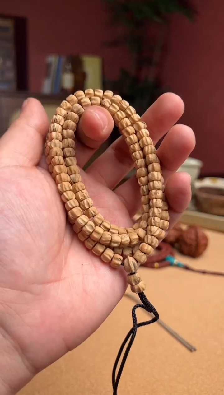 【闪购商品】柏香籽/百香籽手串022117