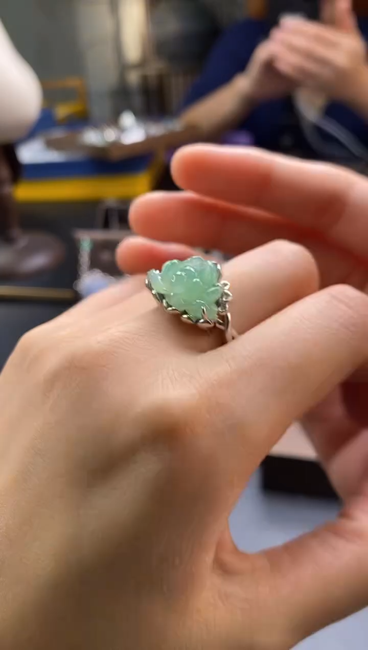 颈饰银S925镶嵌翡翠19363