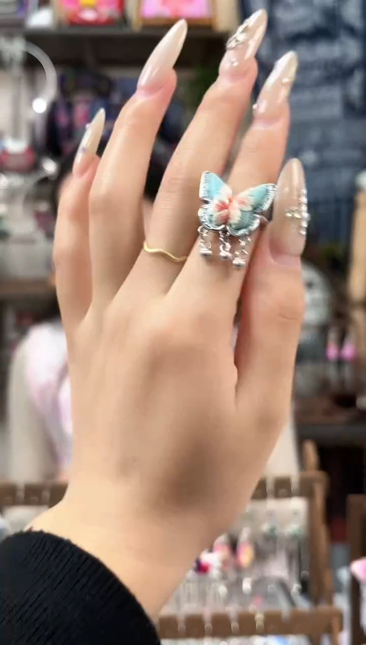 织绣民族风非遗老绣苗银饰品148