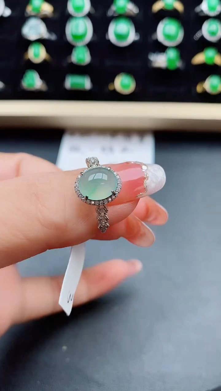 【闪购商品】翡翠戒指银S925镶嵌585080