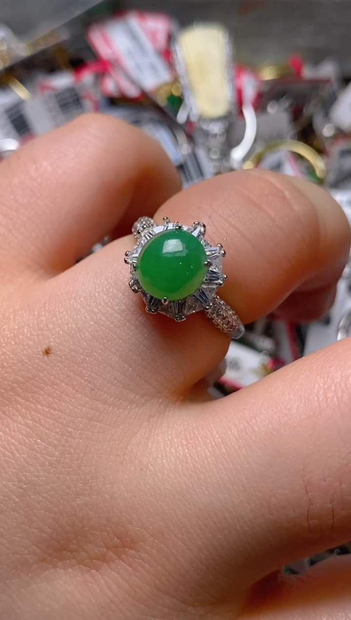 银S925镶嵌戒指翡翠百内无证书