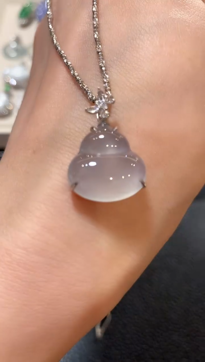 吊坠(不含链)18K金镶嵌翡翠n17  