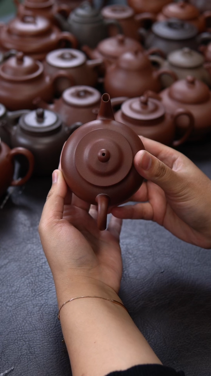 【闪购商品】紫砂茶壶福利  逸公福利  180C 羊角山紫泥