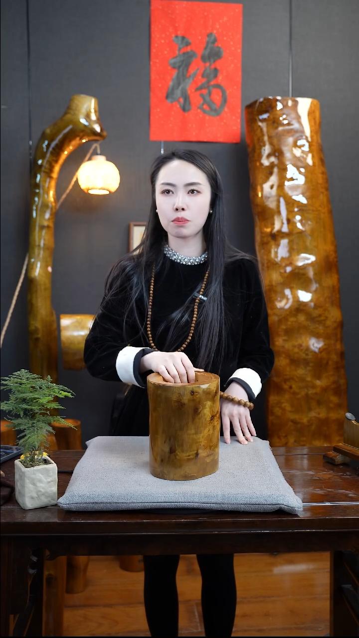 【闪购商品】金丝楠金丝楠木笔筒