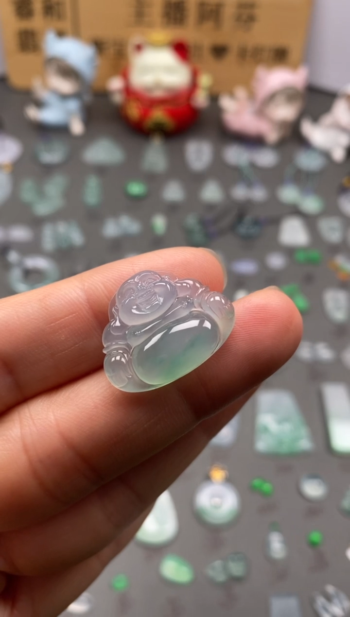 【闪购商品】翡翠颈饰未镶嵌冰飘緑佛公/芬