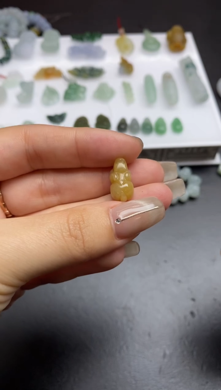 【闪购商品】定制翡翠未镶嵌翡翠毛货~多样性发一