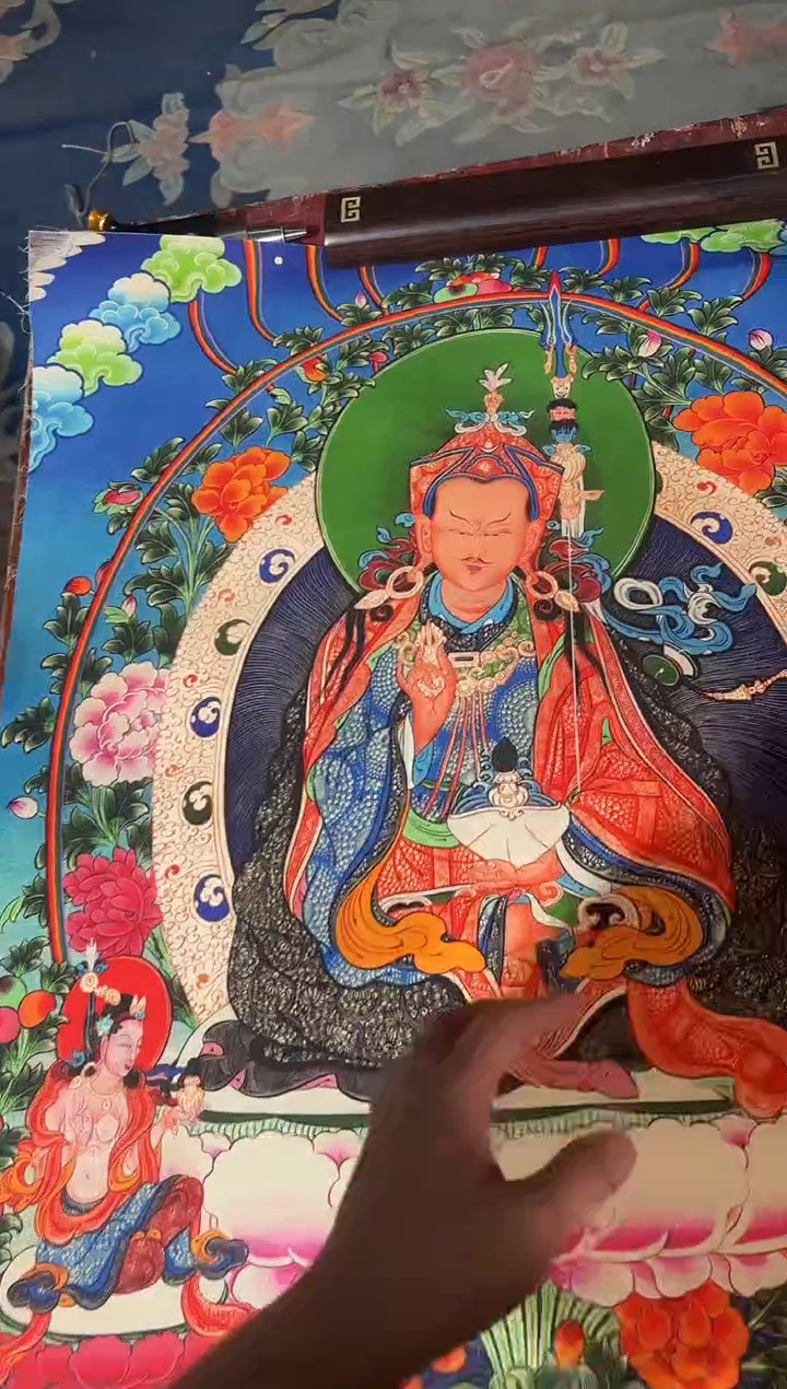 卷轴画龙妹的唐卡tk16