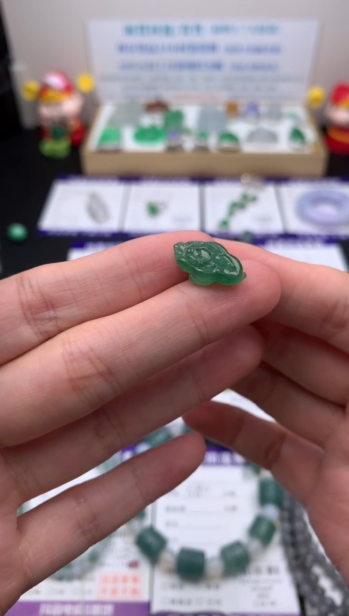 【闪购商品】定制翡翠未镶嵌模式推广期24小时鉴赏期