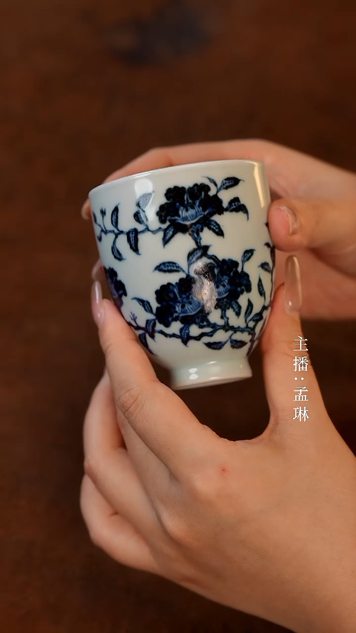 手工瓷器，每只不同