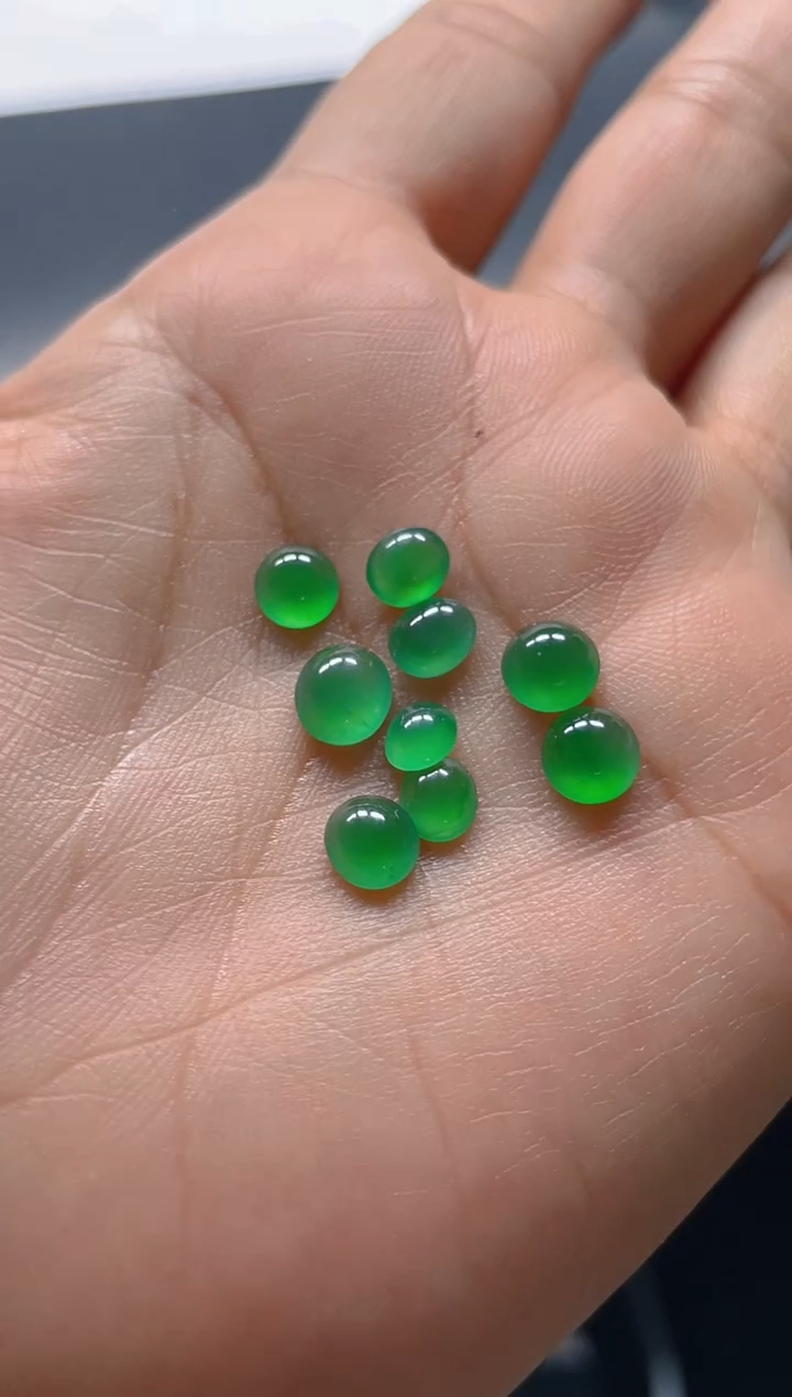 未镶嵌定制翡翠天然翡翠蛋面96