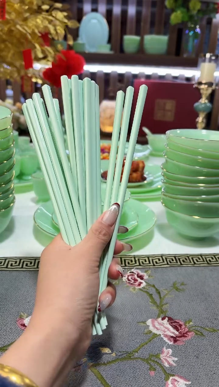 玉瓷筷子十双餐具