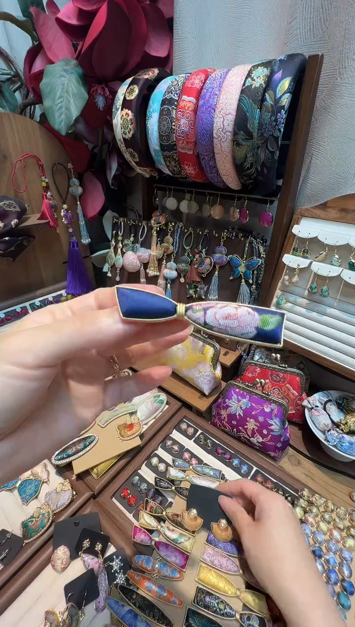 呆**.【孤品车12,11】张国权花好月圆兔蝴蝶结鸭嘴夹