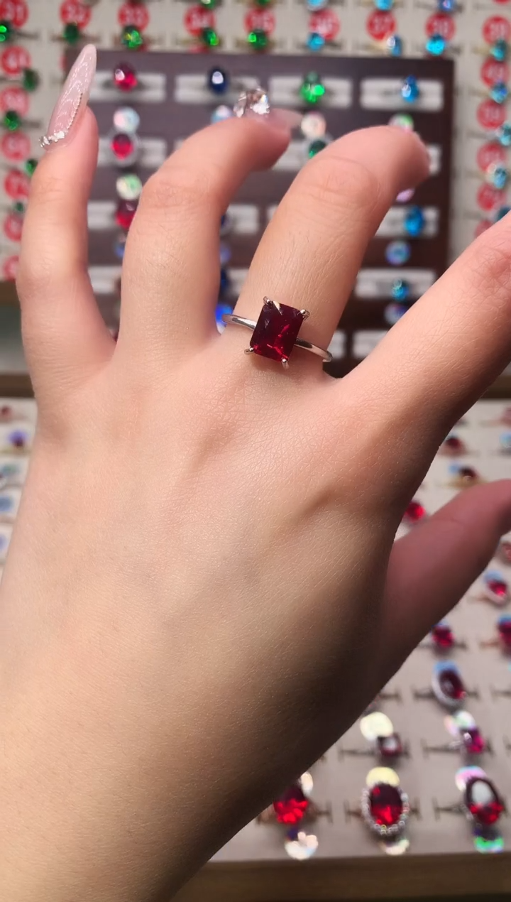 银S925镶嵌戒指红宝石7*9 酒红 银托