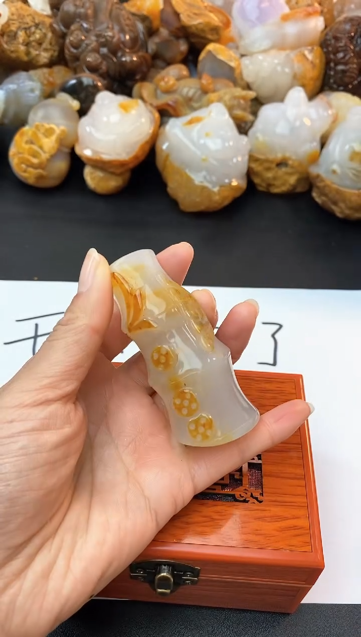 【闪购商品】玛瑙/玉髓珠宝奇石未镶嵌0