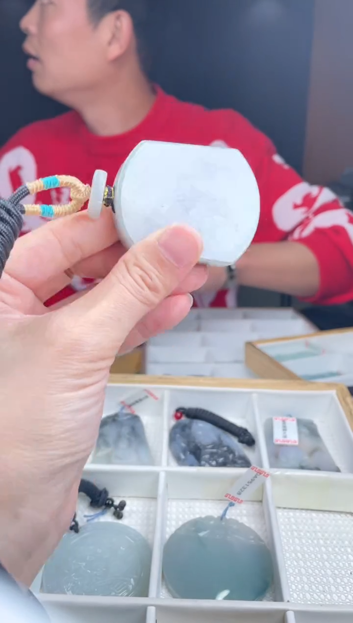 【闪购商品】定制翡翠未镶嵌2-08HDJT0128185