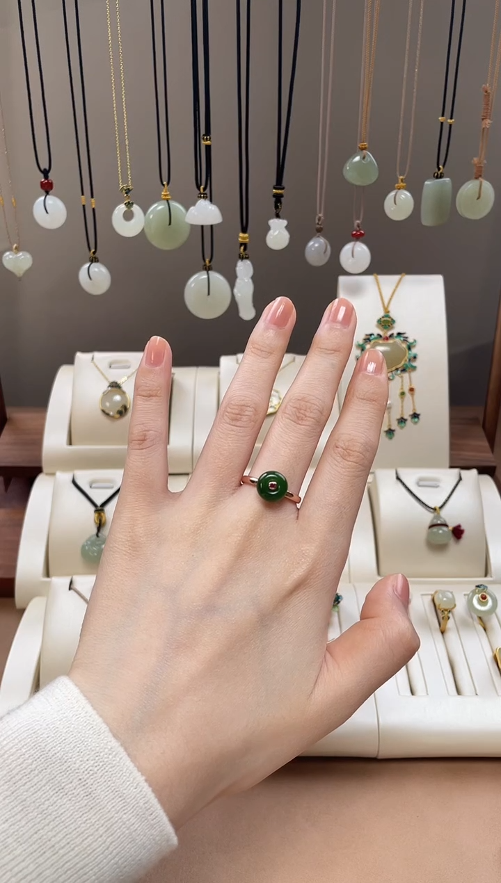 颈饰银S925镶嵌和田玉和田玉戒指