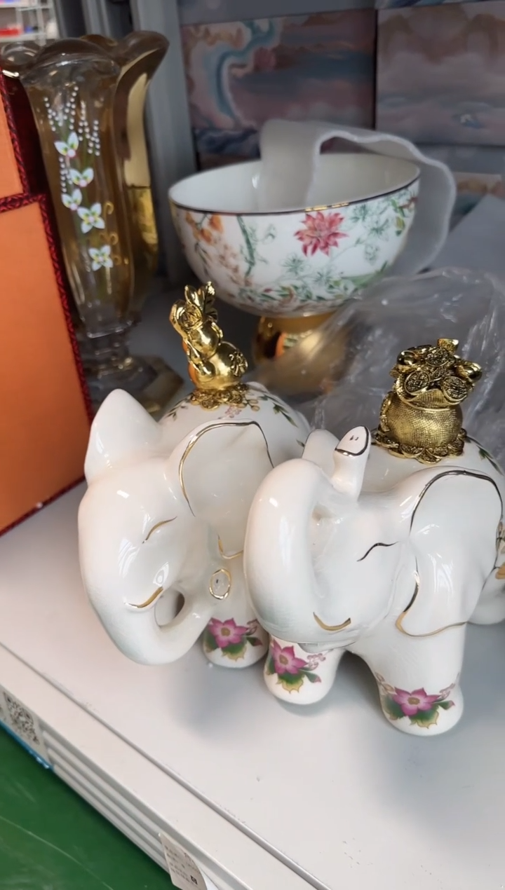 【闪购商品】瓷D213-------------