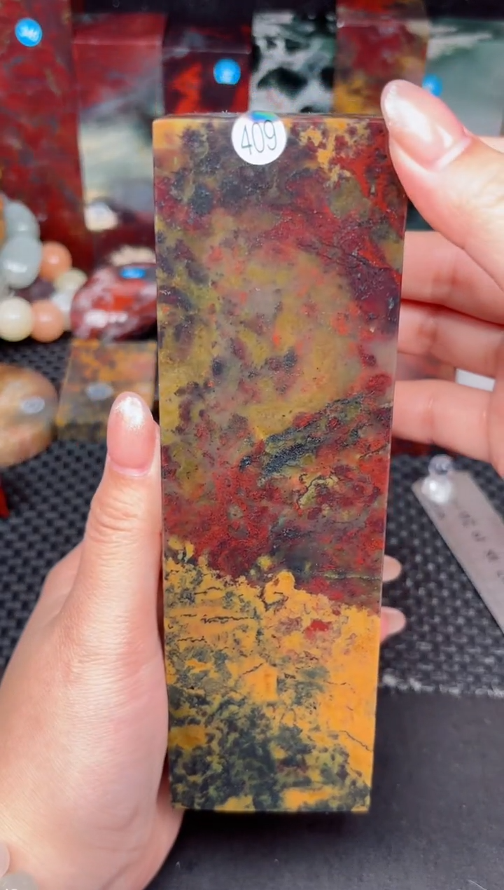 玉桂林鸡血创意摆件装饰 编号：409