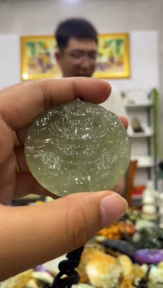 未镶嵌岫玉吊坠 