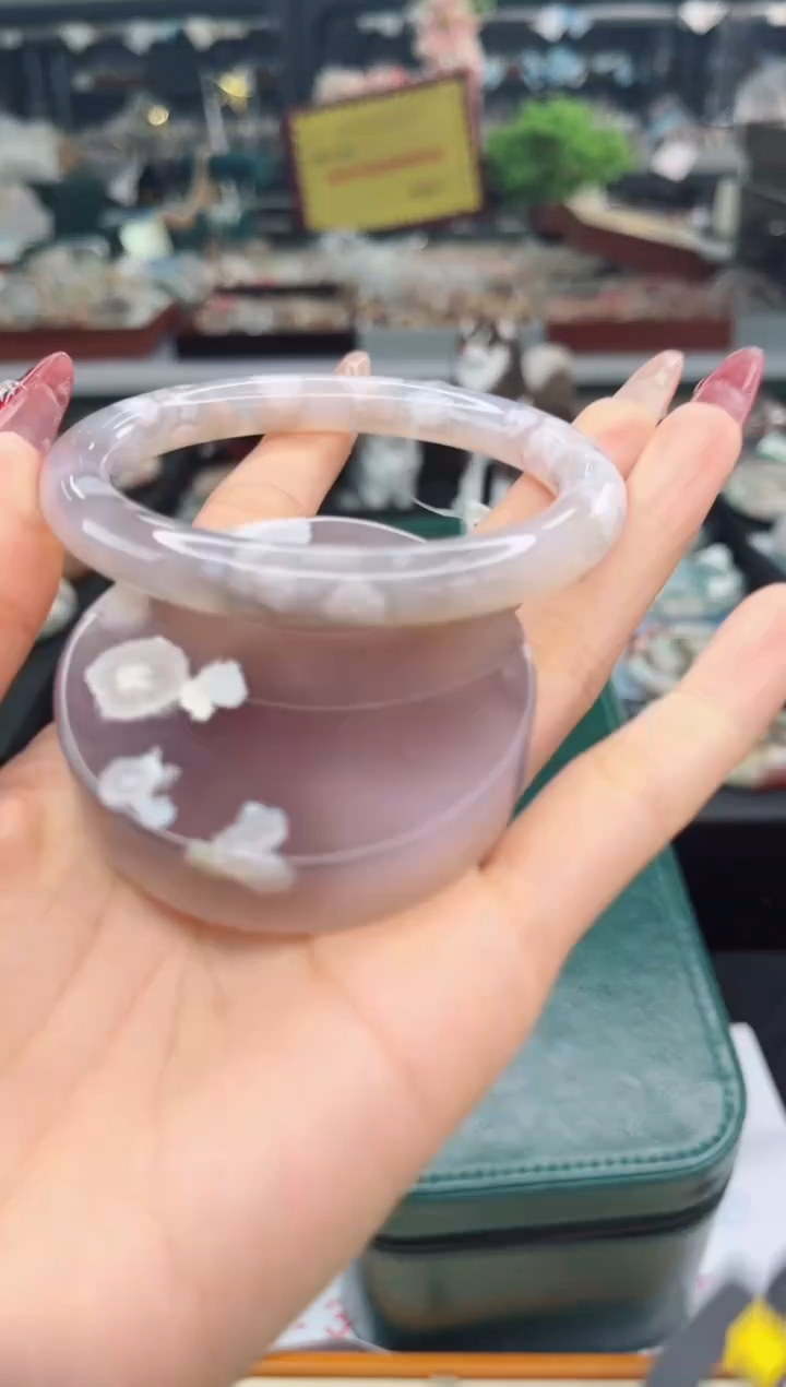 【闪购商品】石英质玉手镯未镶嵌63圈口（赠品镯心）3508141