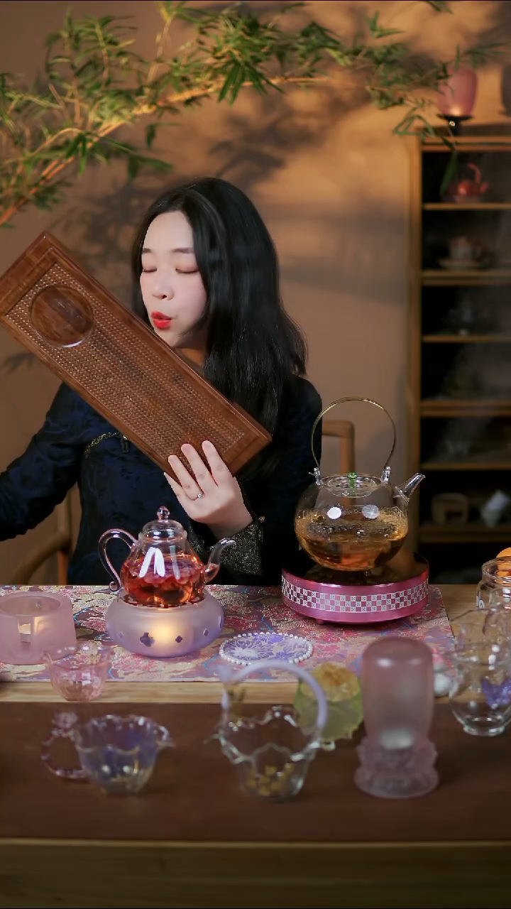 重竹 书卷 茶台           